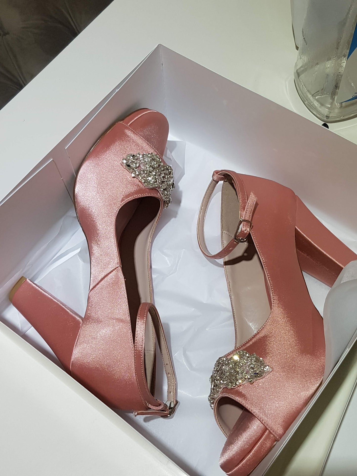 Anticipo Zapato para eventos: Varena $2,790 mxn