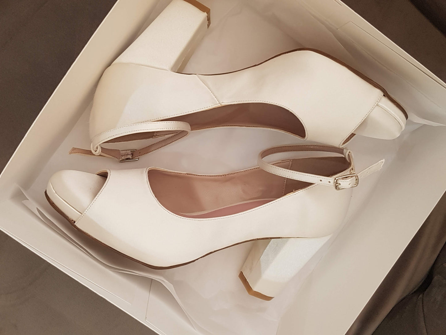 Anticipo Zapato para eventos: Vika $2,190 mxn