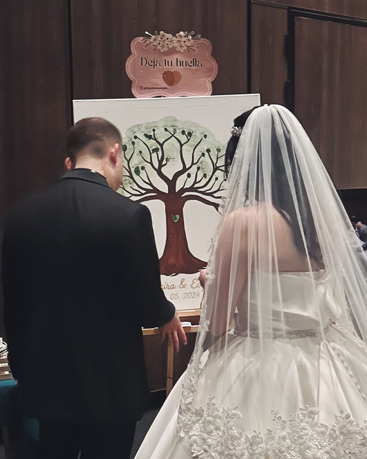 Diana Vargas, artista mágica Árbol de huellas MTY