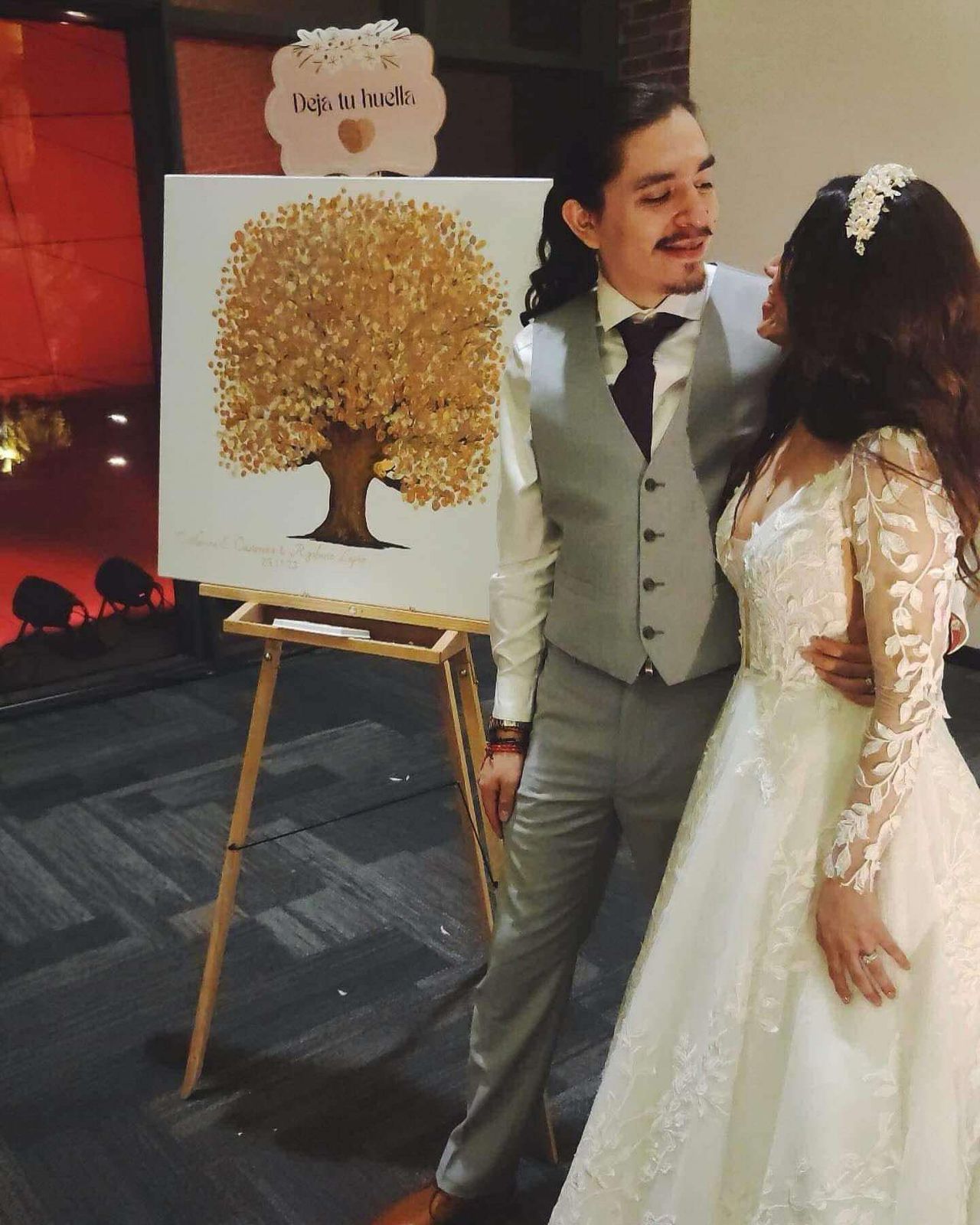 Diana Vargas, artista mágica Árbol de huellas MTY