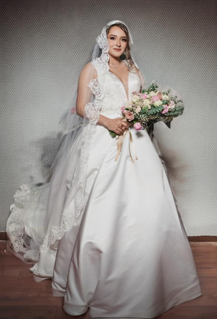 Vestido de Novia AR64 GDL