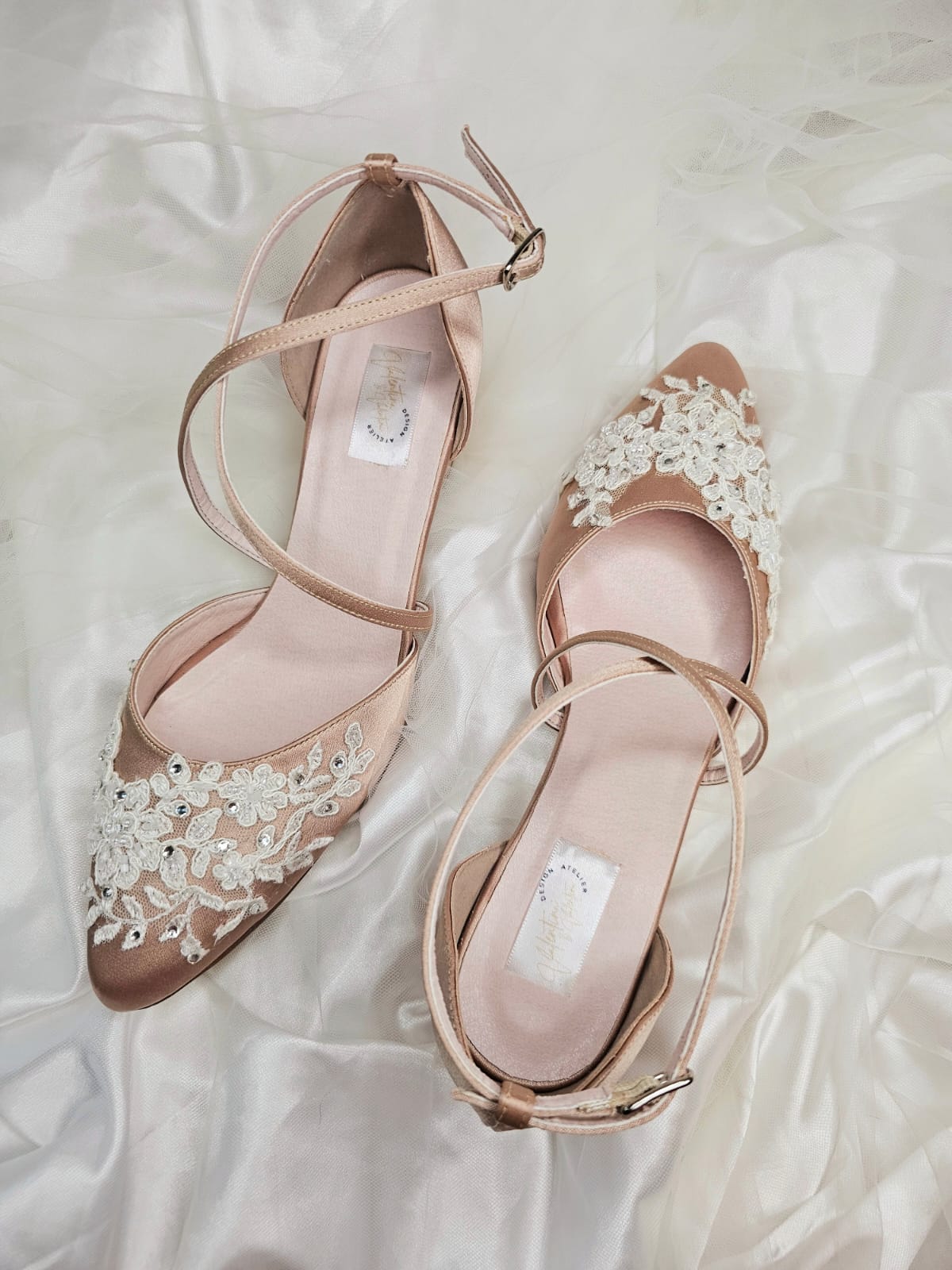 zapato tacón bajo rosa palo