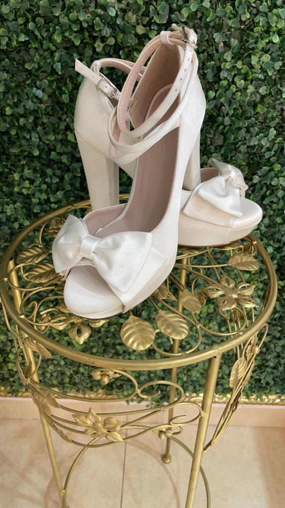 Anticipo Zapato para eventos: 37 $2,490 mxn