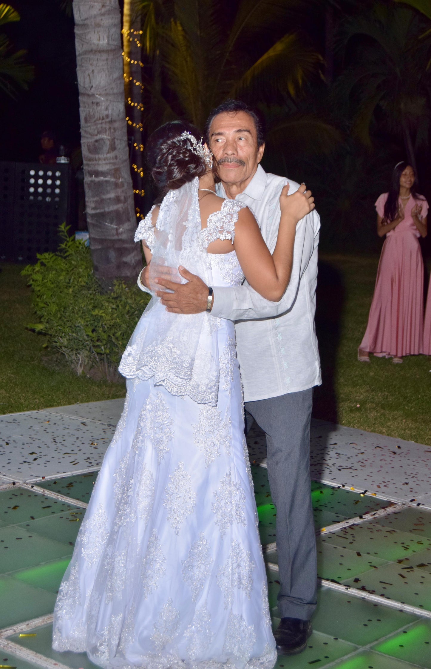 Vestido de Novia Novias Ivonne JR25 Guerrero