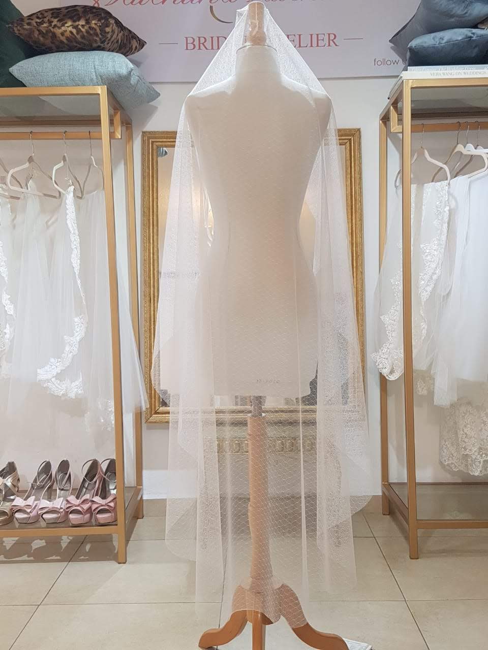 velo de novia liso punteado