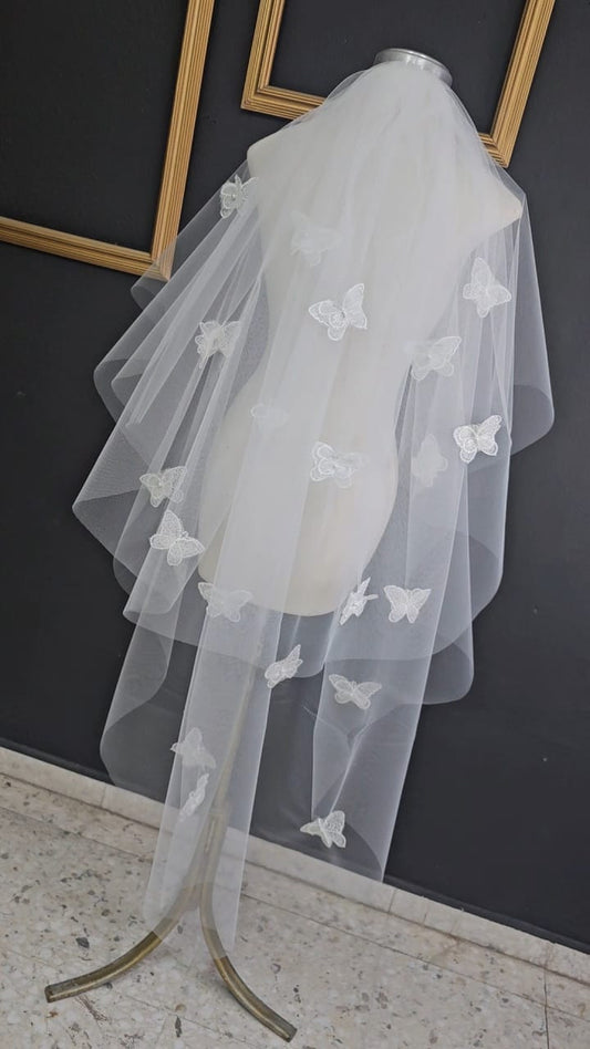 Velo de novia con mariposas