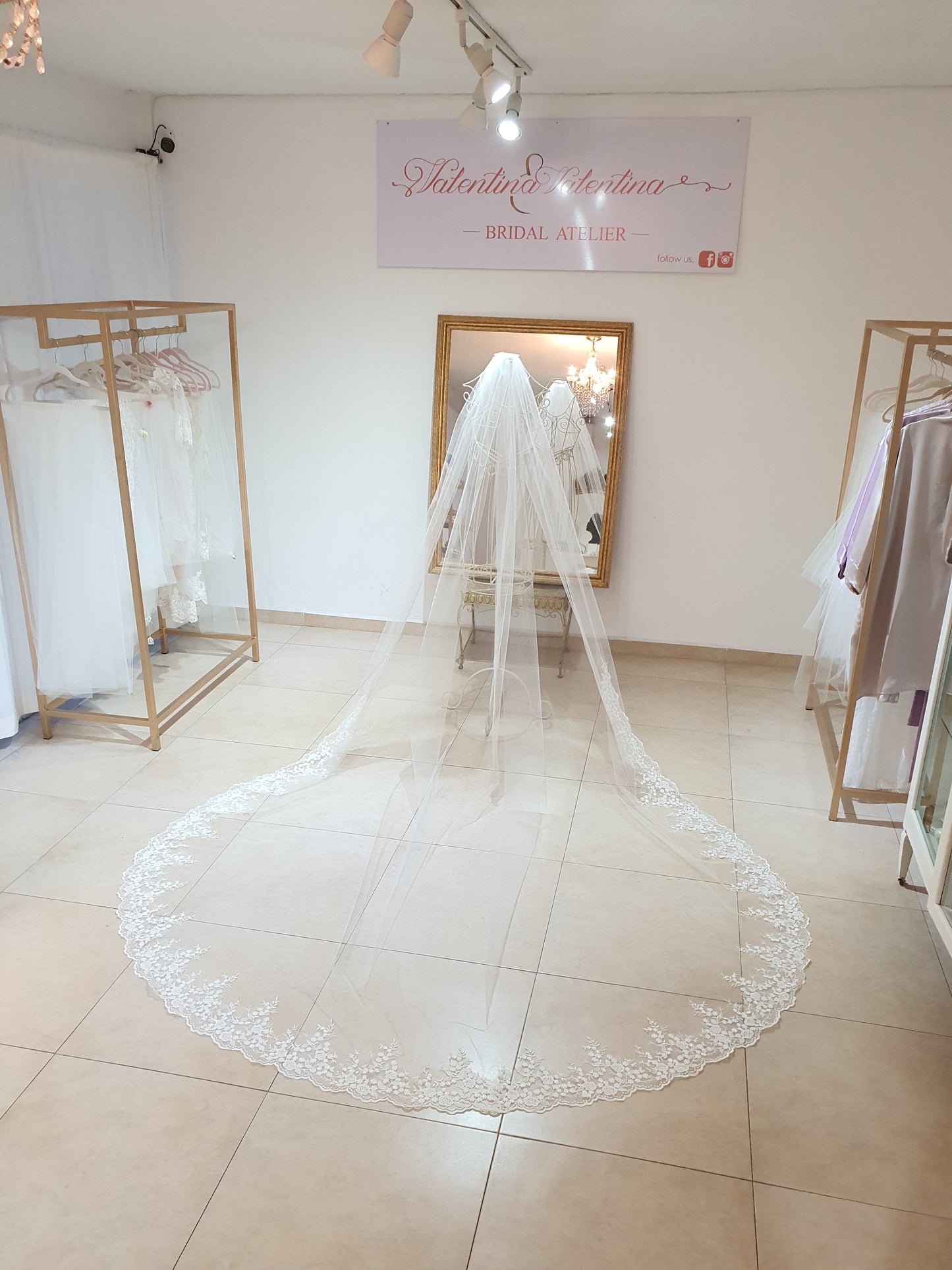 Anticipo Velo de Novia Amantillado Catedral | Encaje Fino Hecho a Mano por Cecy M.