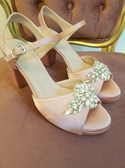 Anticipo Zapato para eventos: Vinia  $2,890 mxn