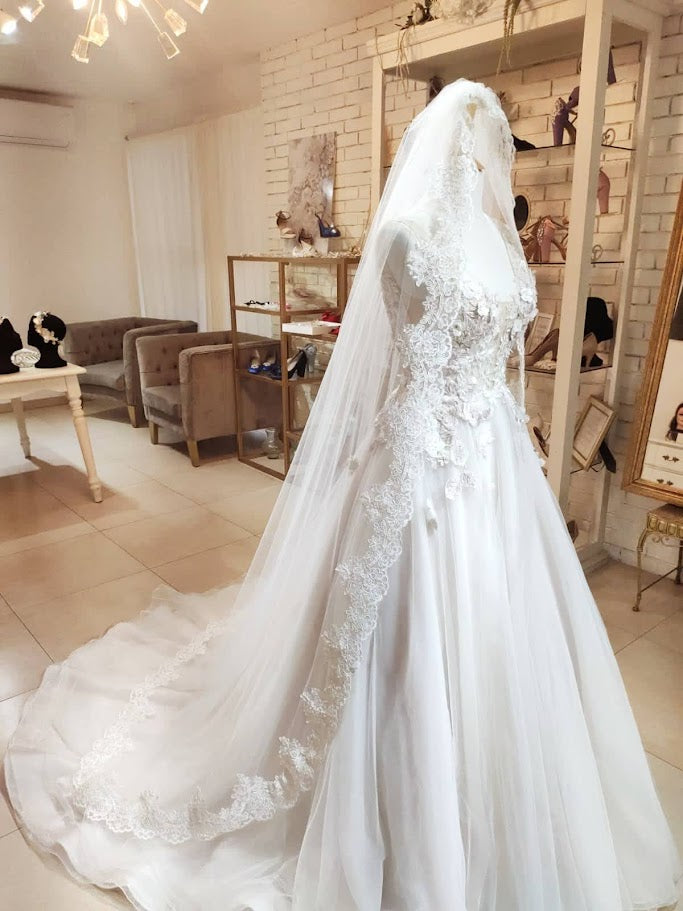 Anticipo Mantilla de novia, longitud 2 metros, corte tradicional, encaje L, hecha a mano by Cecy M. $3,290 mxn