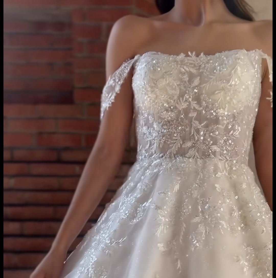 Vestido de Novia Nuevo Bicici & Coty EM68 Monterrey