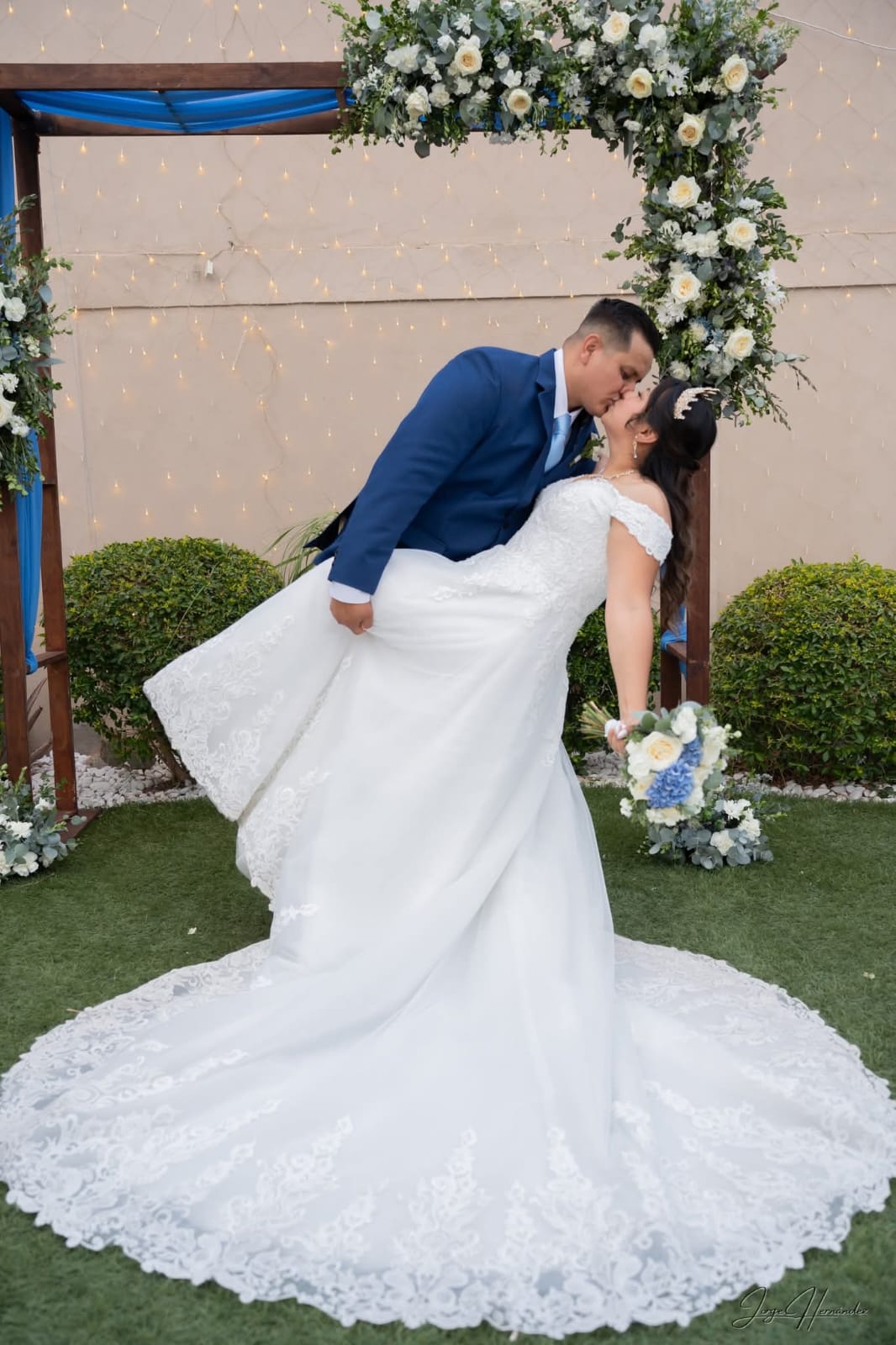 Vestido de Novia Preloved DeKlaire MH49 Tijuana