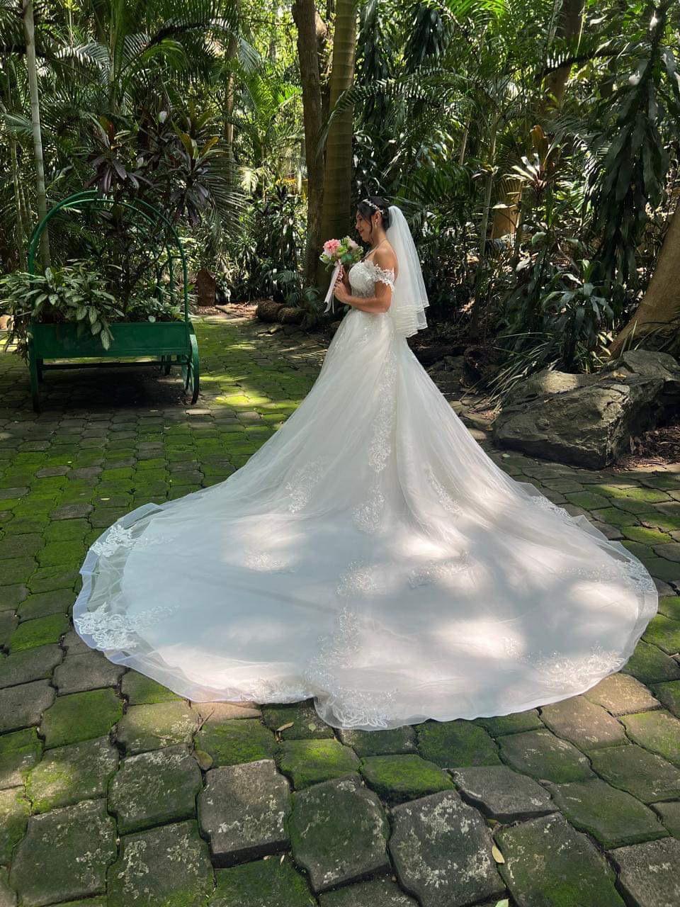 Vestido de Novia Essence VC75 CDMX