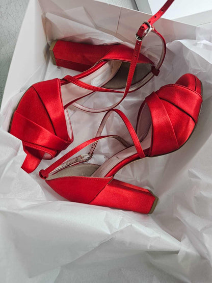 zapato rojo tacón ancho