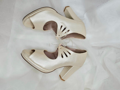 Anticipo Zapato para eventos: 30 $2,490 mxn