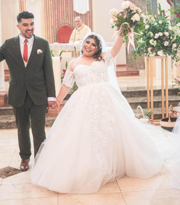 Vestido de Novia Adriana Lugo MF48 Baja California