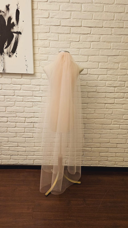 velo de novia color salmón