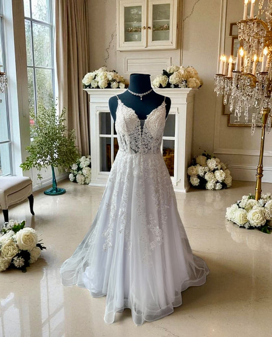 Vestido de Novia Preloved Ladivine by Cinderella Divine LR58 Monterrey