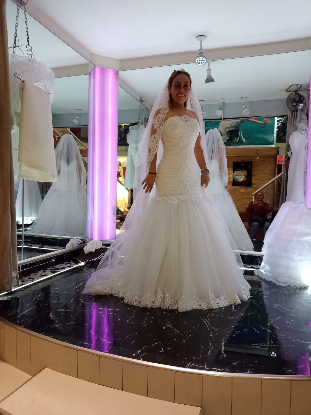 Vestido de Novia Nuevo Essence BM91 Guerrero