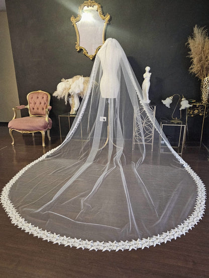 Anticipo Mantilla de Novia con Encaje M | Corte Virgen | Longitud Catedral $5,180 mxn
