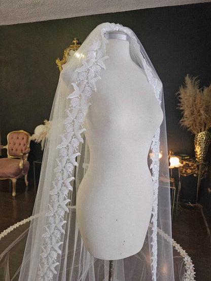 Anticipo Mantilla de Novia con Encaje M | Corte Virgen | Longitud Catedral $5,180 mxn