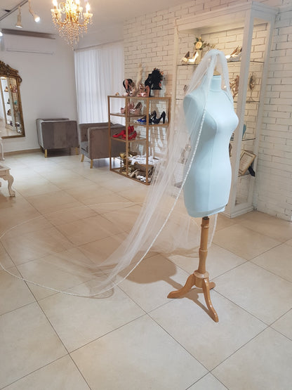 Anticipo Mantilla de novia con Encaje S | Corte Tradicional | Longitud Catedral $3,380 mxn