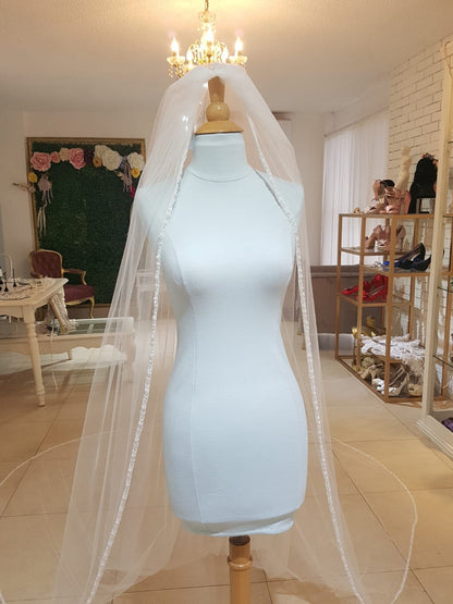 Anticipo Mantilla de novia con Encaje S | Corte Tradicional | Longitud Catedral $3,380 mxn