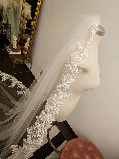 Anticipo Mantilla con Encaje XXL | Corte Tradicional | Longitud Catedral $6,980 mxn