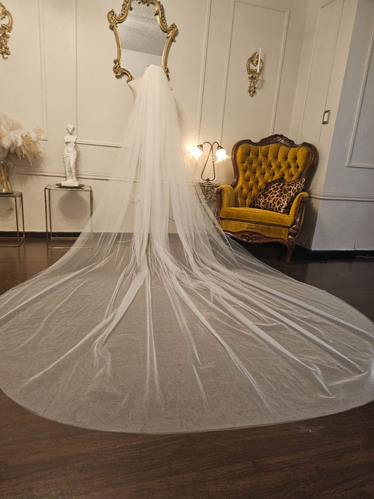 Anticipo Velo de Novia Doble Catedral | Corte Tradicional | Longitud Catedral $2,680 mxn