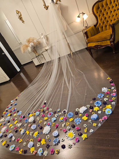 Anticipo Velo de tul decorado con flores | Corte tradicional | Longitud Catedral $3,280 MXN