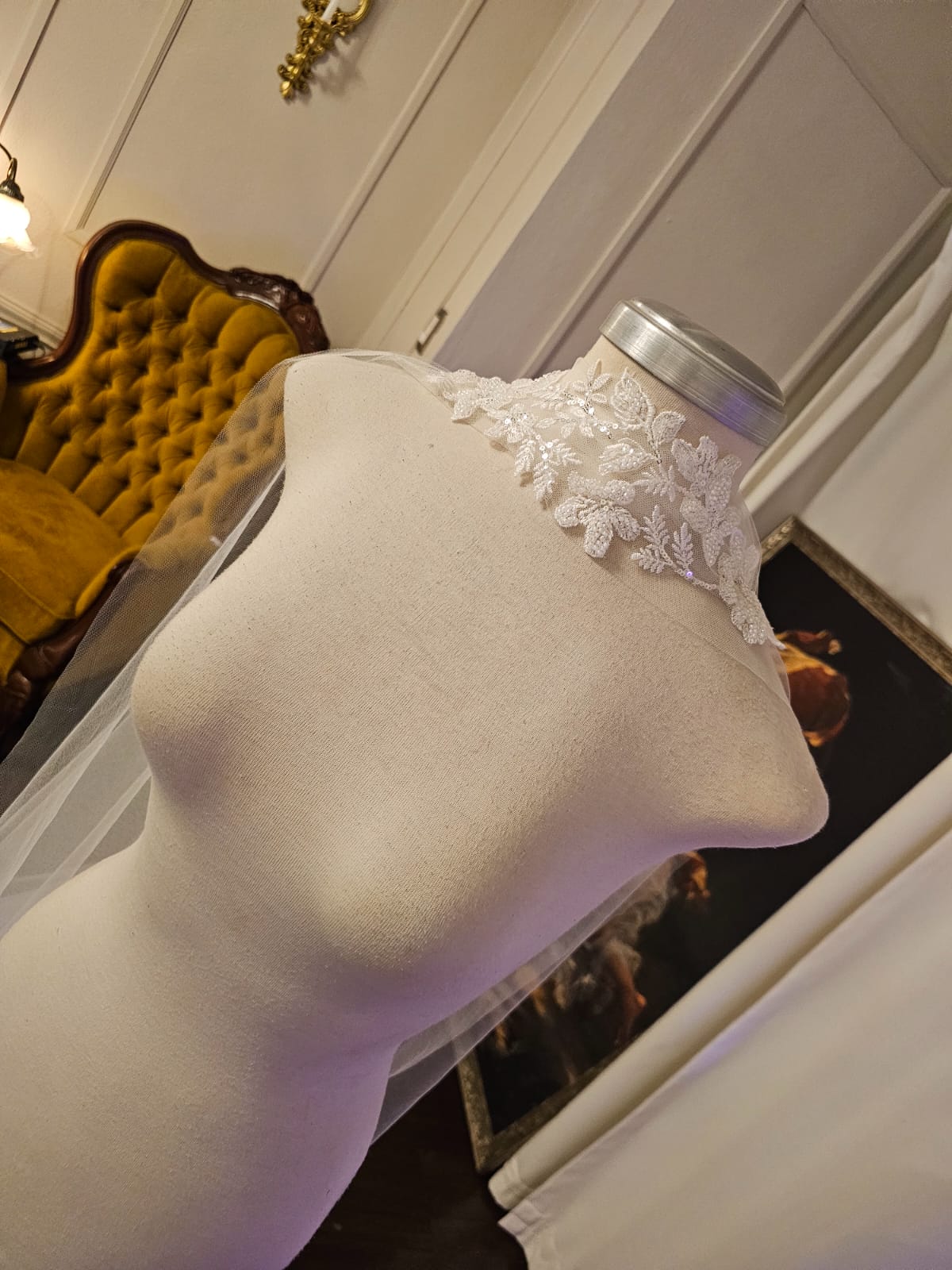 Anticipo Velo de Novia Acomodo Bufanda  | Corte al Cuello  | Longitud Catedral $1,980 mxn