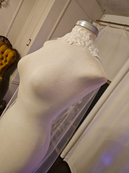 Anticipo Velo de Novia Acomodo Bufanda  | Corte al Cuello  | Longitud Catedral $1,980 mxn