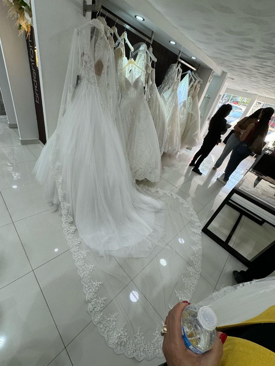 Vestido de Novia Nuevo Bridenformal IM92 Estado de México Talla 6