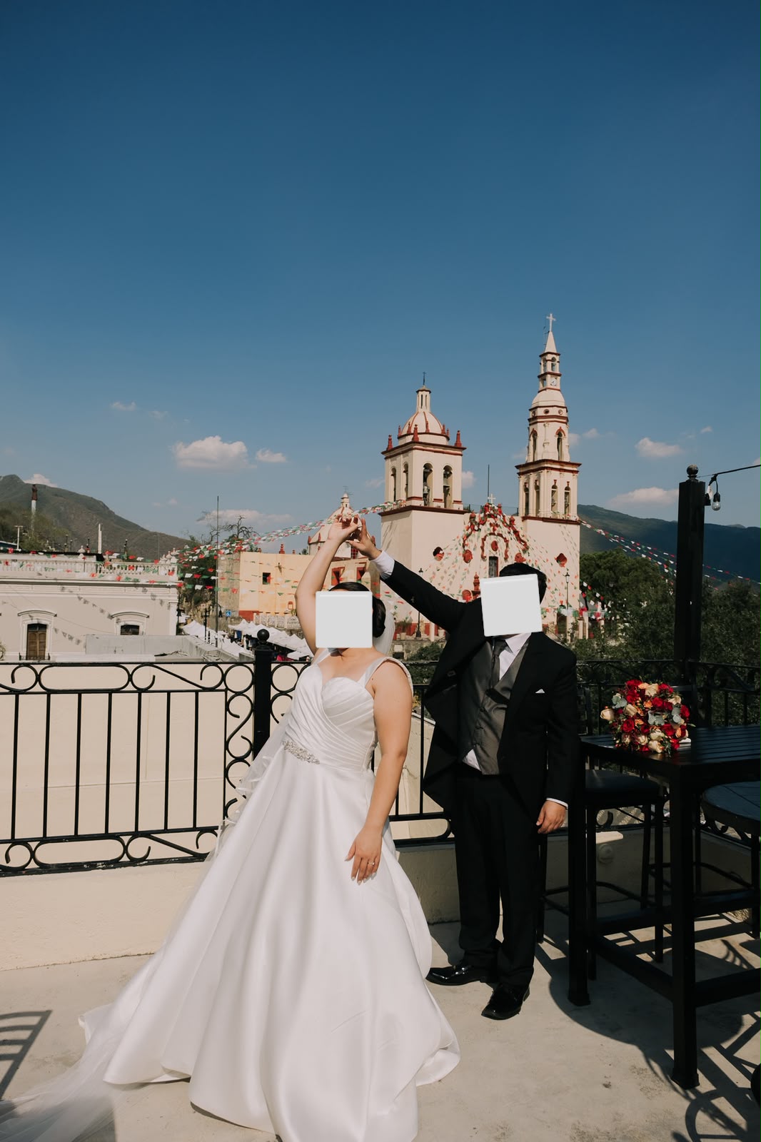 Vestido de Novia Preloved Sacramento Novias AR25 Monterrey Talla 12