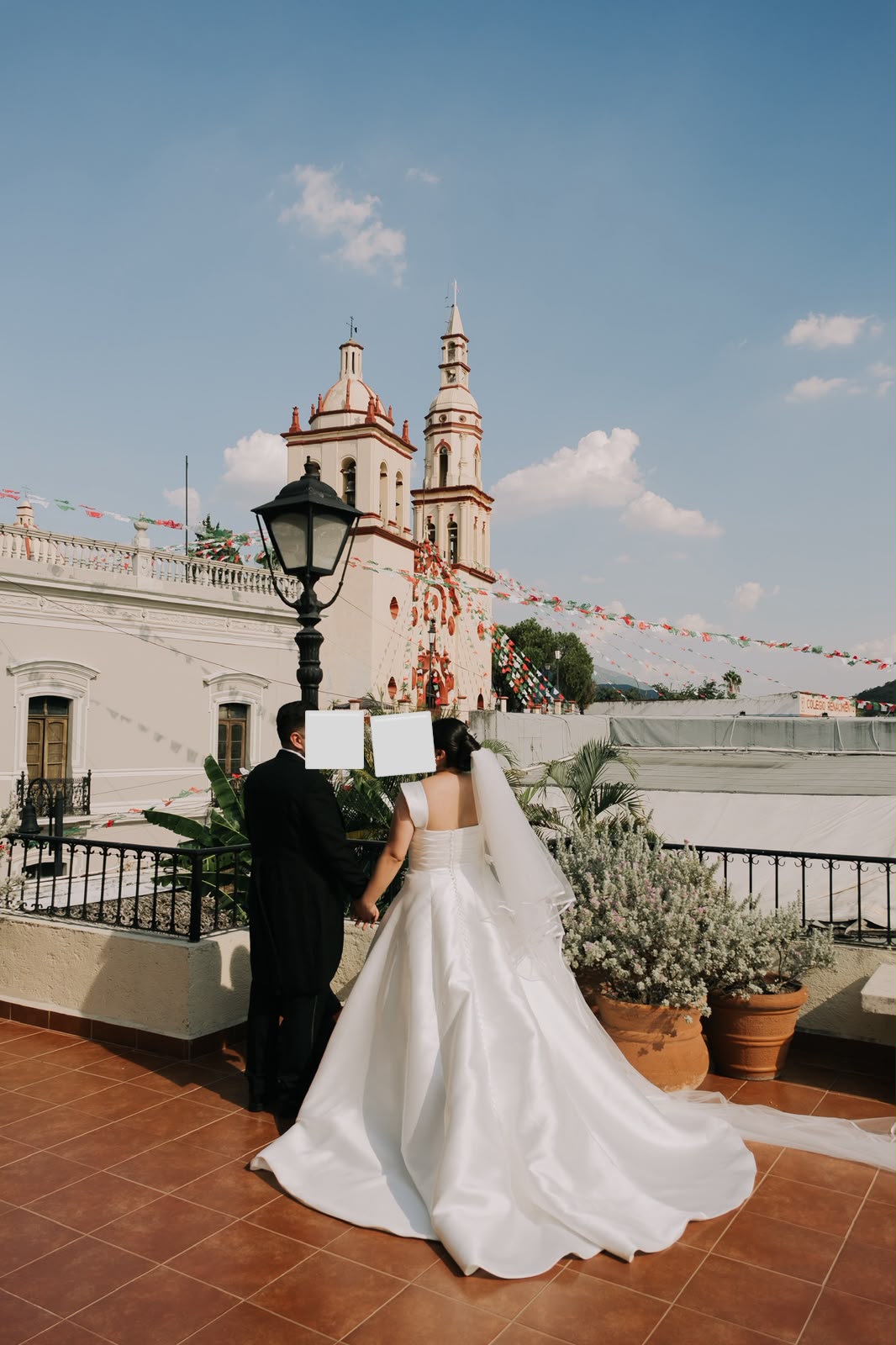 Vestido de Novia Preloved Sacramento Novias AR25 Monterrey Talla 12